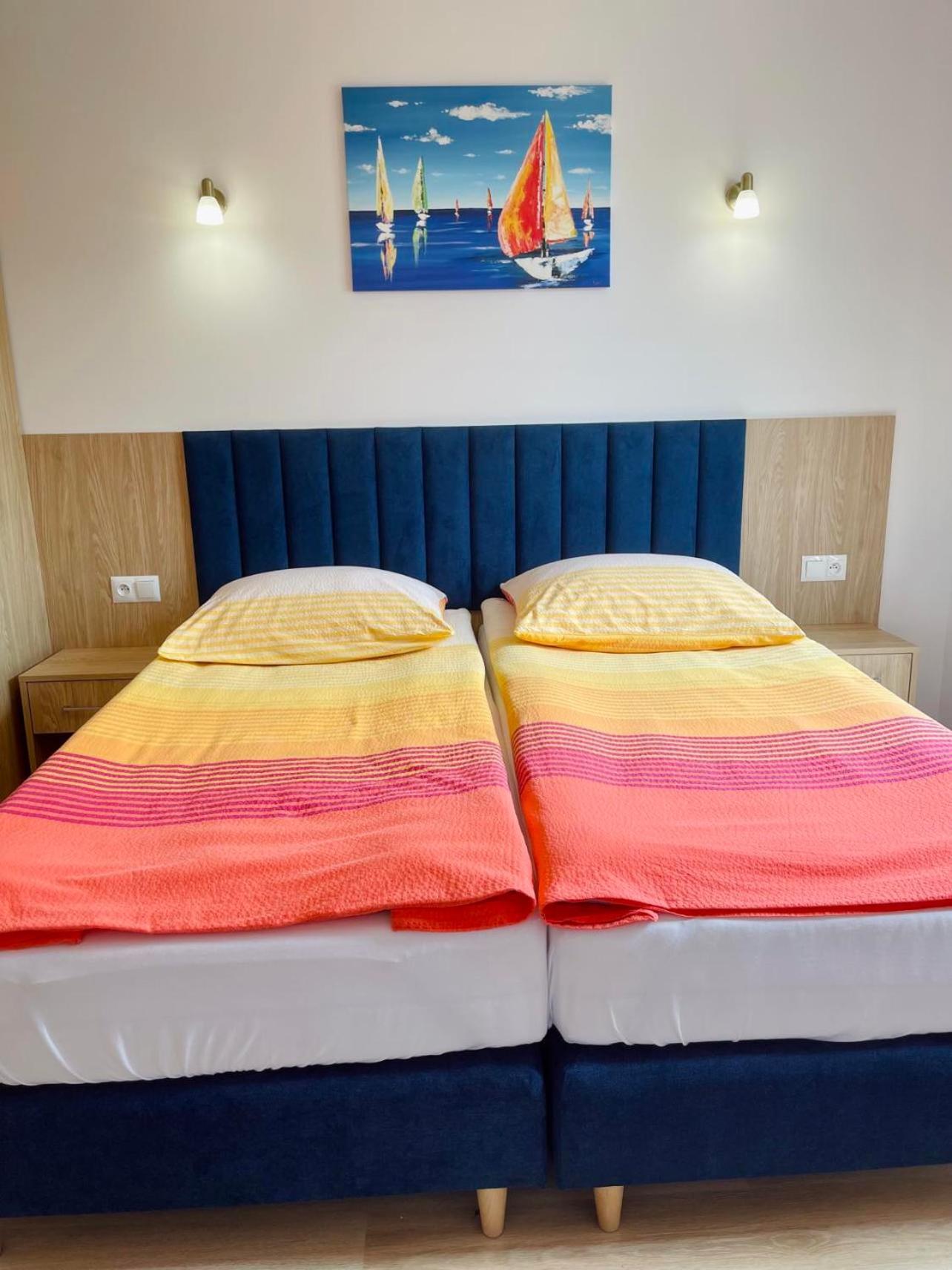 Jantar Hotell Ostrowo  Exteriör bild